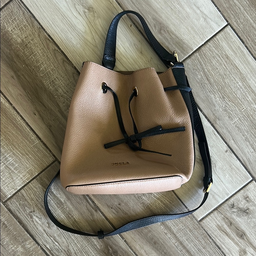 Furla - Bucket and Drawstring Purse